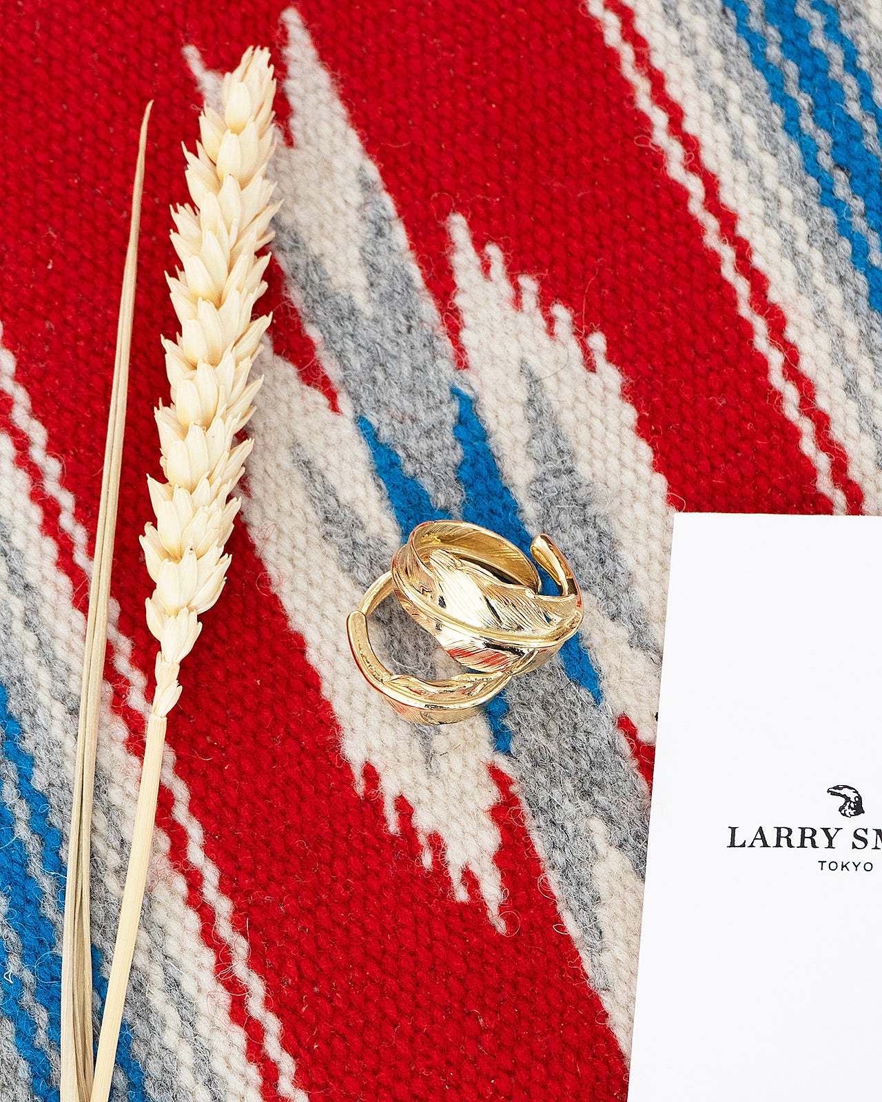 Larry Smith 18K Gold Kazekiri Feather Ring No. 20